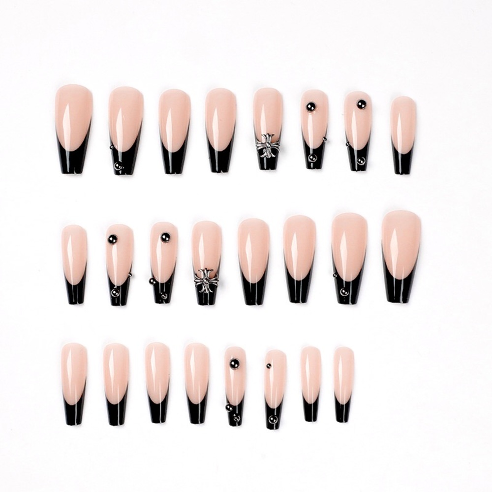 💅💅💅A set of finished manicures🎈🎈🎈